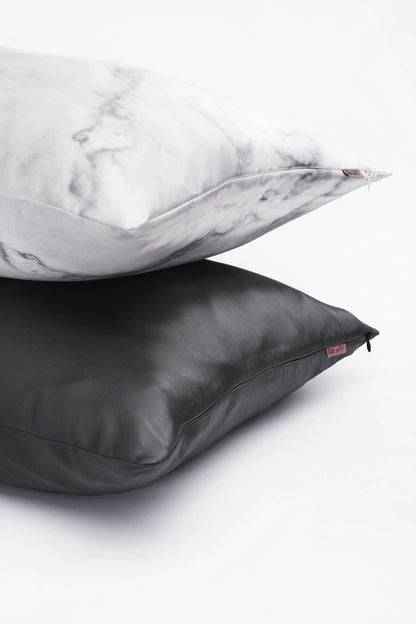 KITSCH Satiini tyynyliina – Charcoal Sumilayi